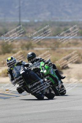 media/Oct-02-2025-Racers Edge (Thu) [[2c91cb6ab3]]/3-B Group/Session 3-Turn 16 (12pm)/